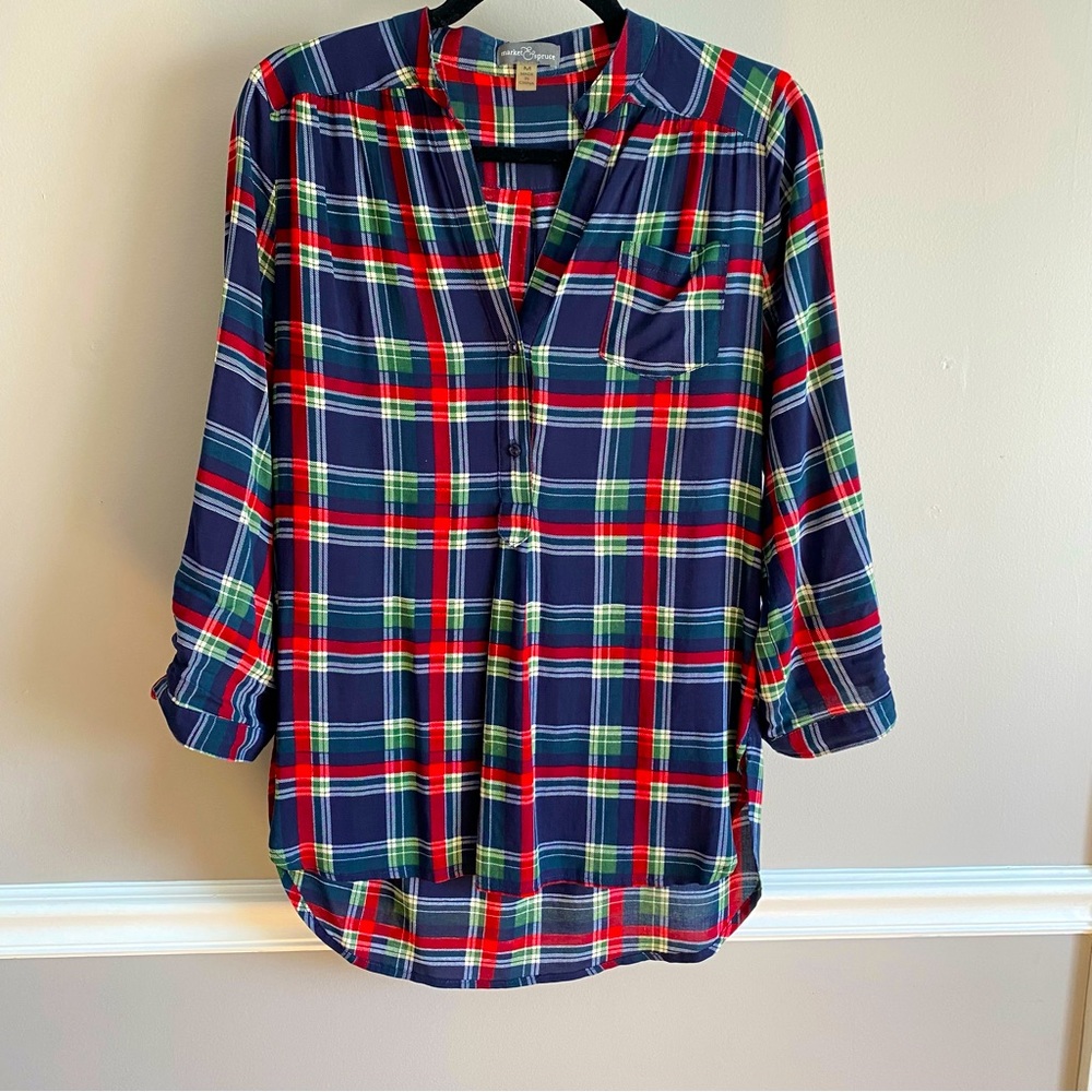 Market & Spruce Blue Red Green Plaid Flannel Henley Roll Tab Sleeve Top Sz M